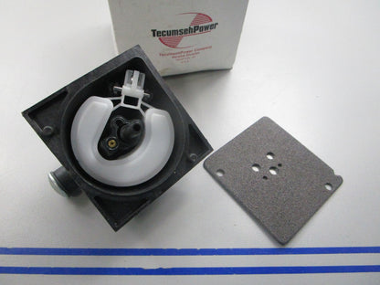 NEW OEM 730649 Tecumseh Float Bowl Kit 0810