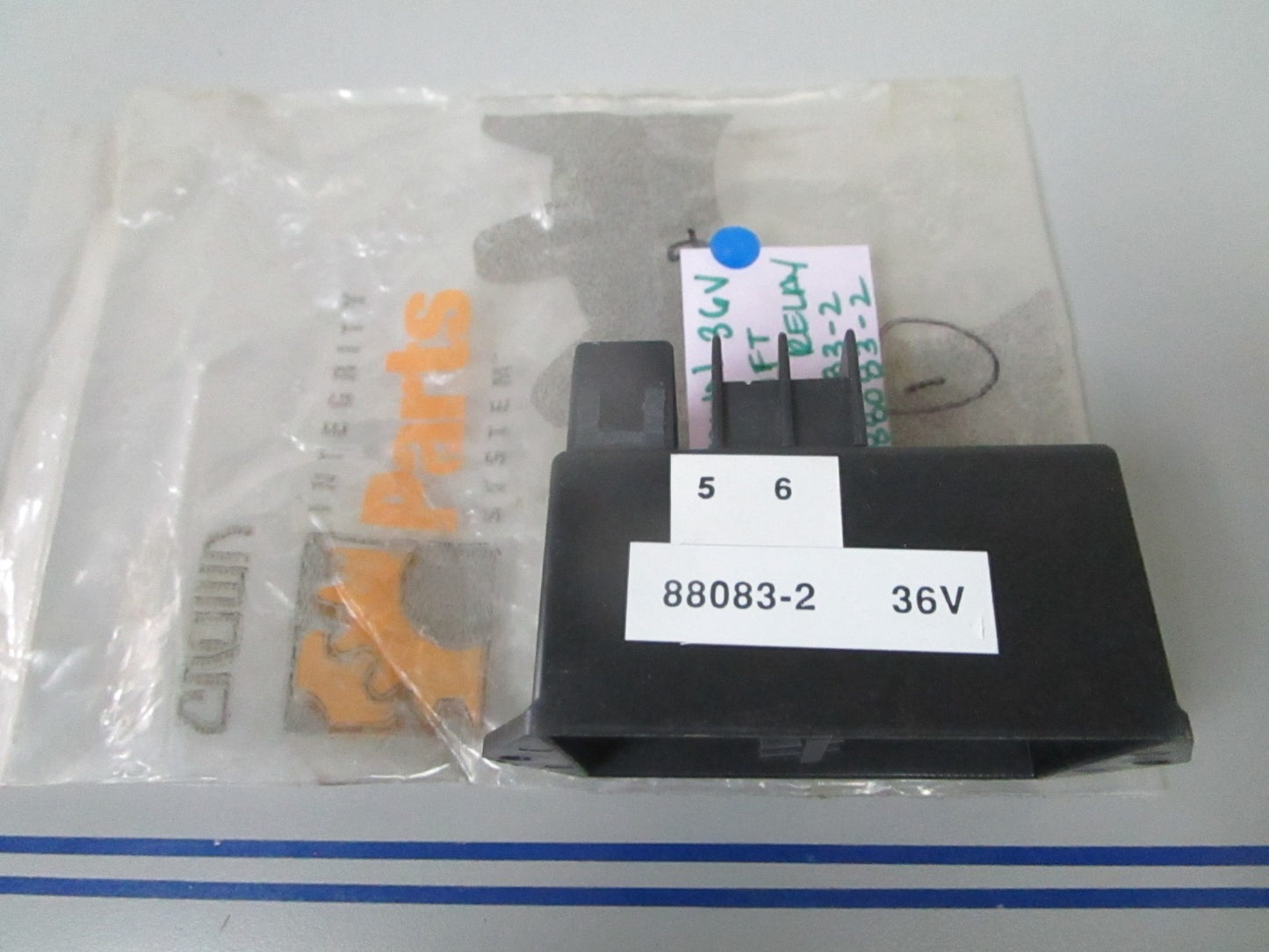 *NEW OEM* 0720 Crown 36V Forklift Truck Relay 088083-2 88083-2