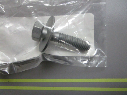 *NEW OEM* 0810 Yamaha Bolt w/ Washer 90119-08187-00