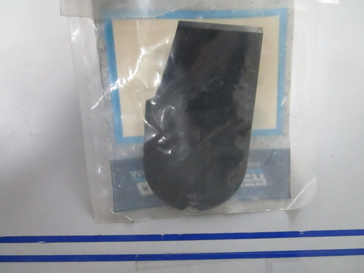 *NEW OEM* 0810 Mercury Quicksilver Wear Pad 879346T30