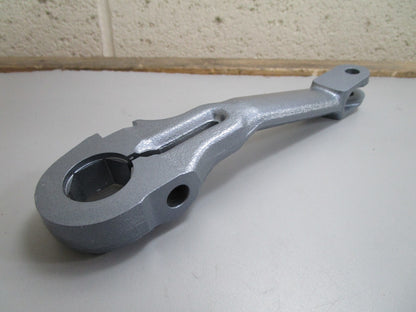 *NEW OEM* 0820 Yamaha Steering Bracket 6T4-42511-00-EK