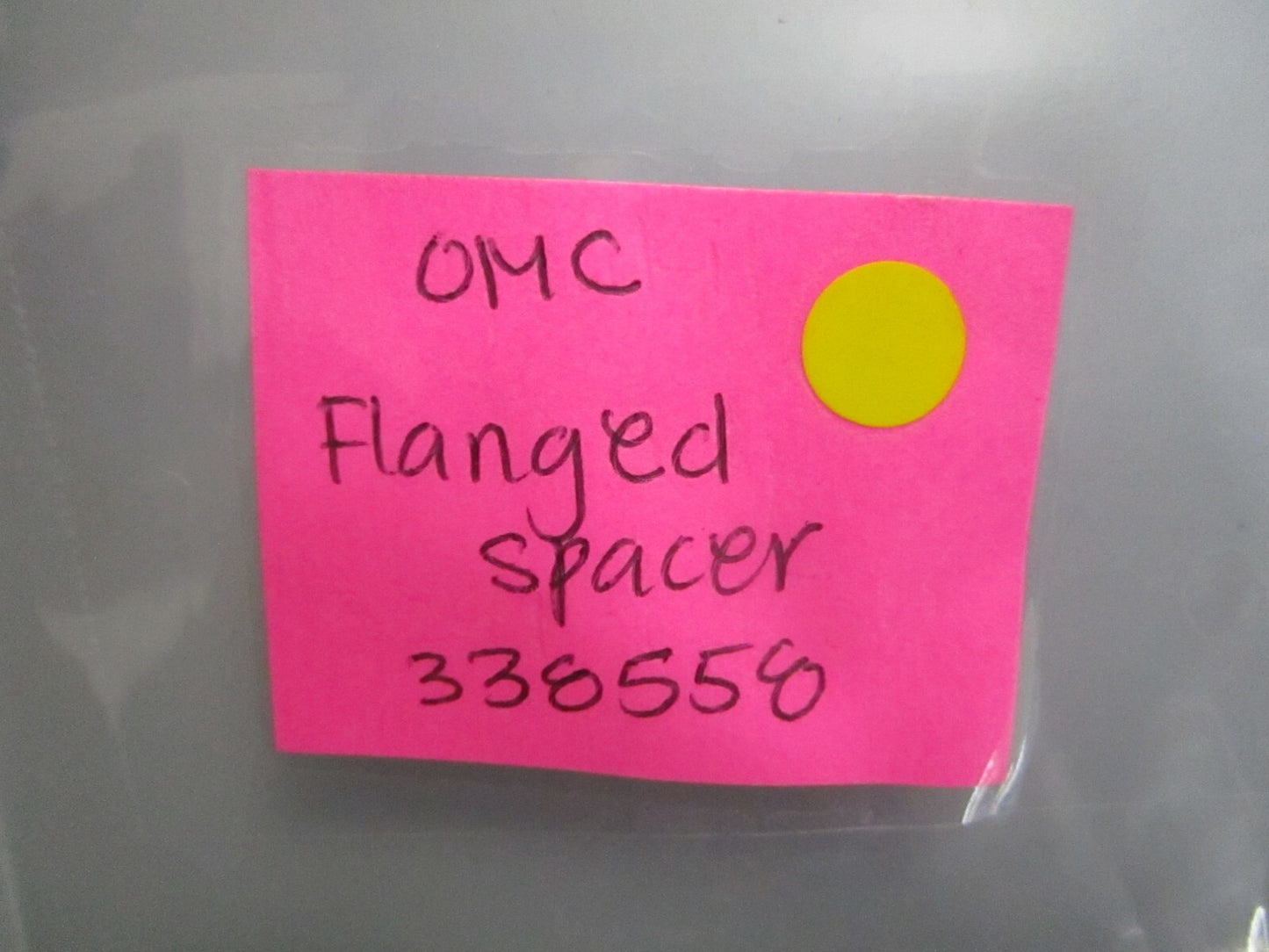 *NEW OEM* 0810 OMC Johnson Evinrude Flanged Spacer 338558 0338558