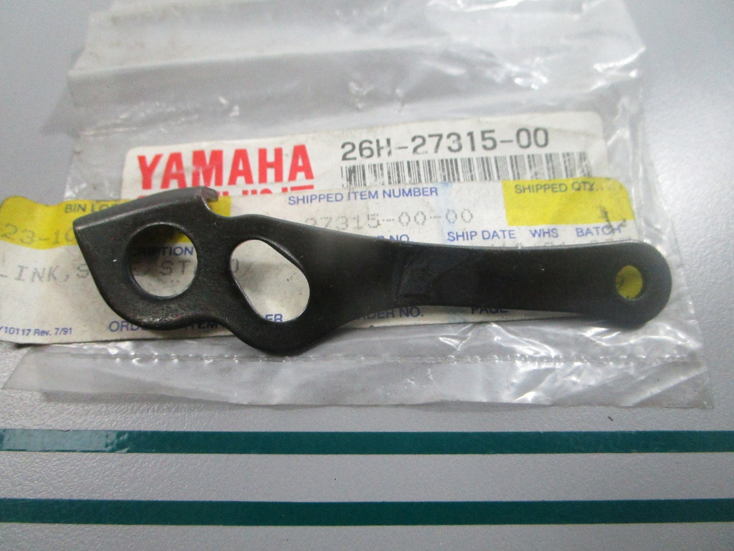 NEW OEM 26H-27315-00-00 Yamaha Side Stand Link 0810