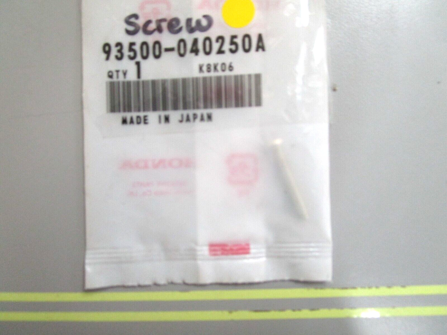 *NEW OEM* 0750 Honda SCREW 93500-040250A
