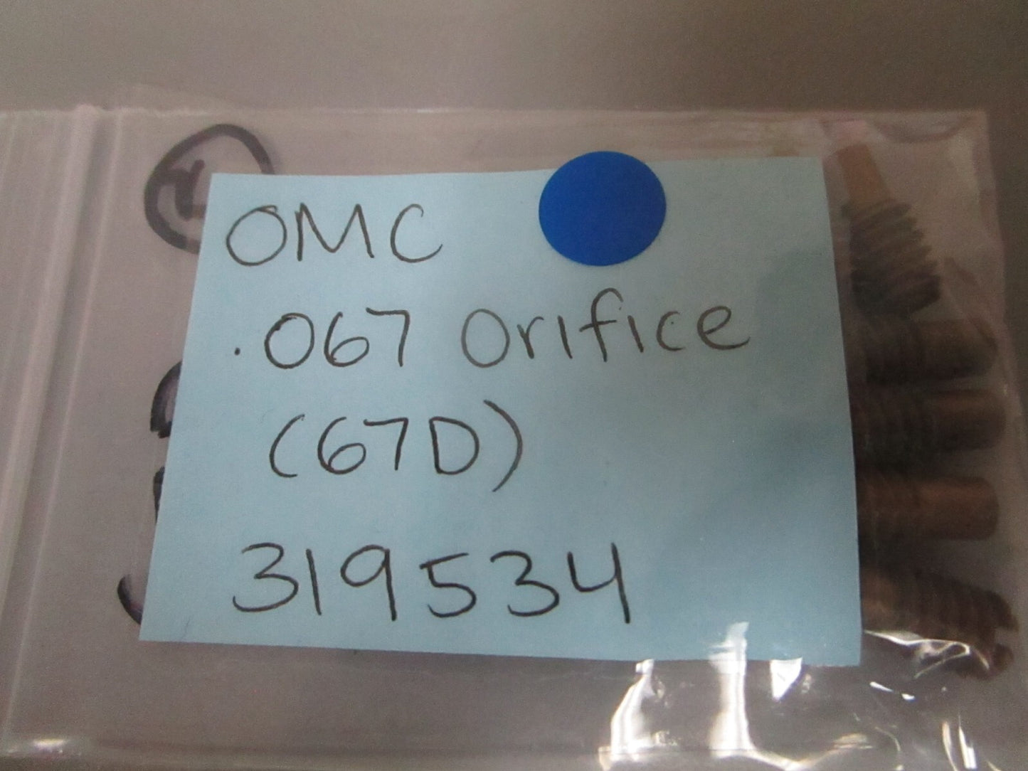 *NEW OEM* 0810 OMC Johnson Evinrude .067 Orifice (67D) 319534 0319534