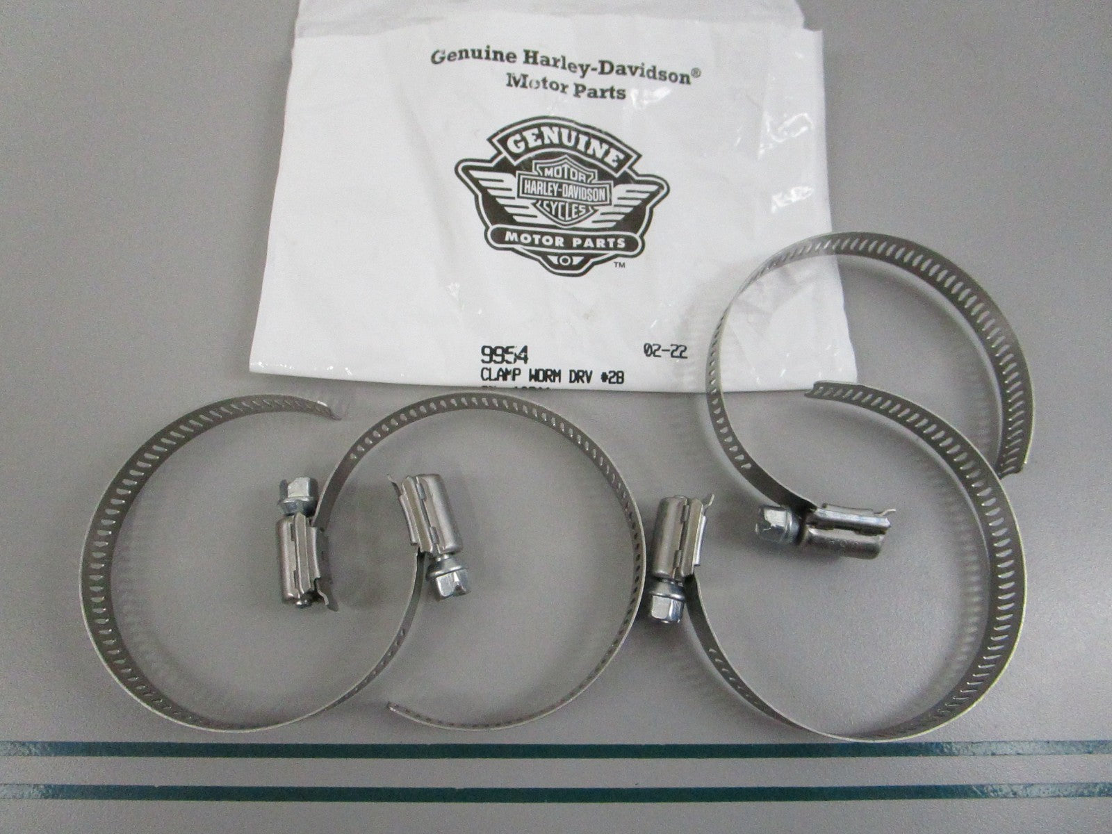 NEW OEM (LOT OF 4) 9954 Harley Davidson Clamp 0810