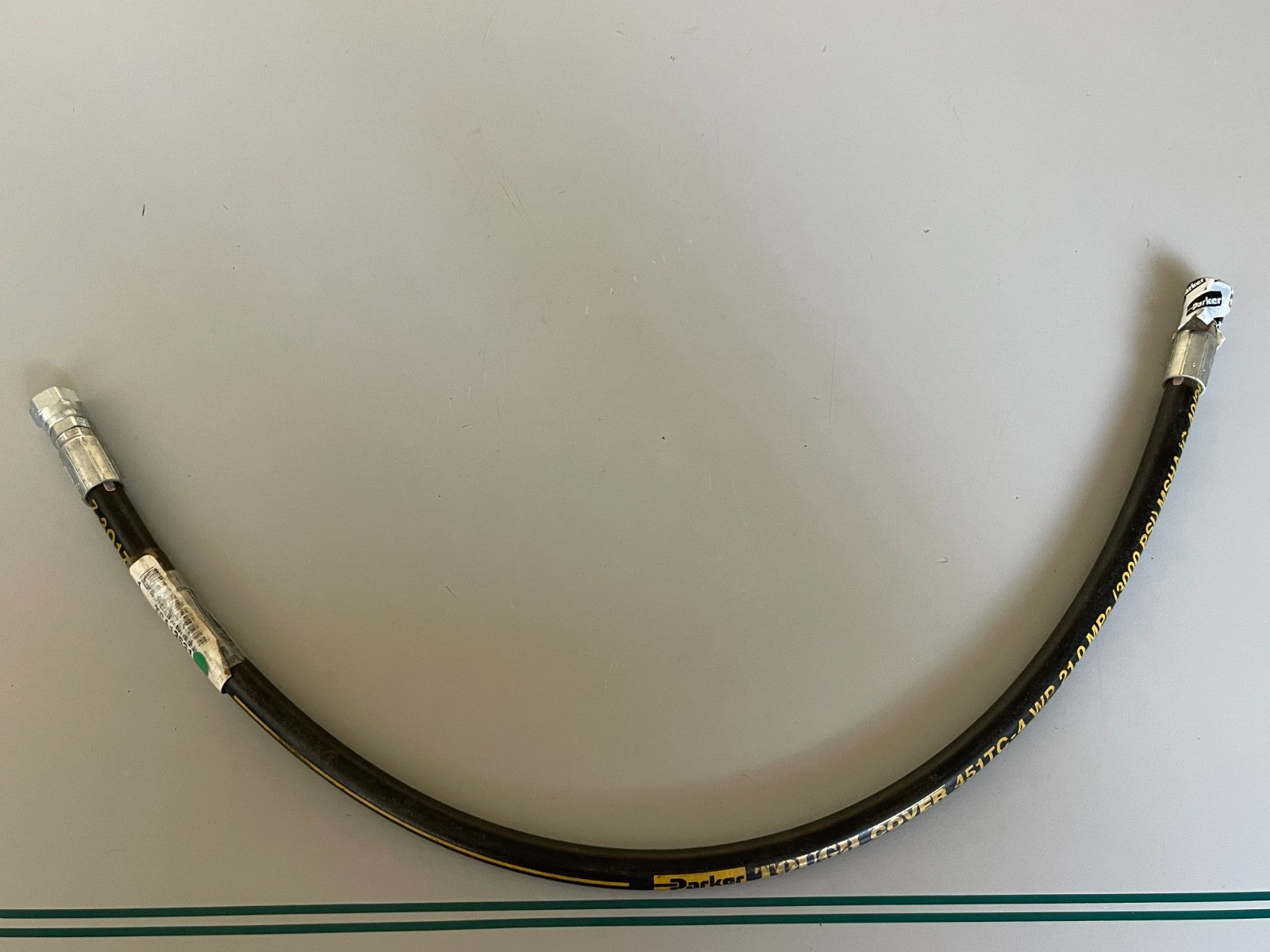 John Deere TCA13531 NEW OEM Hydraulic Hose Golf Turf Mower NOS 0720