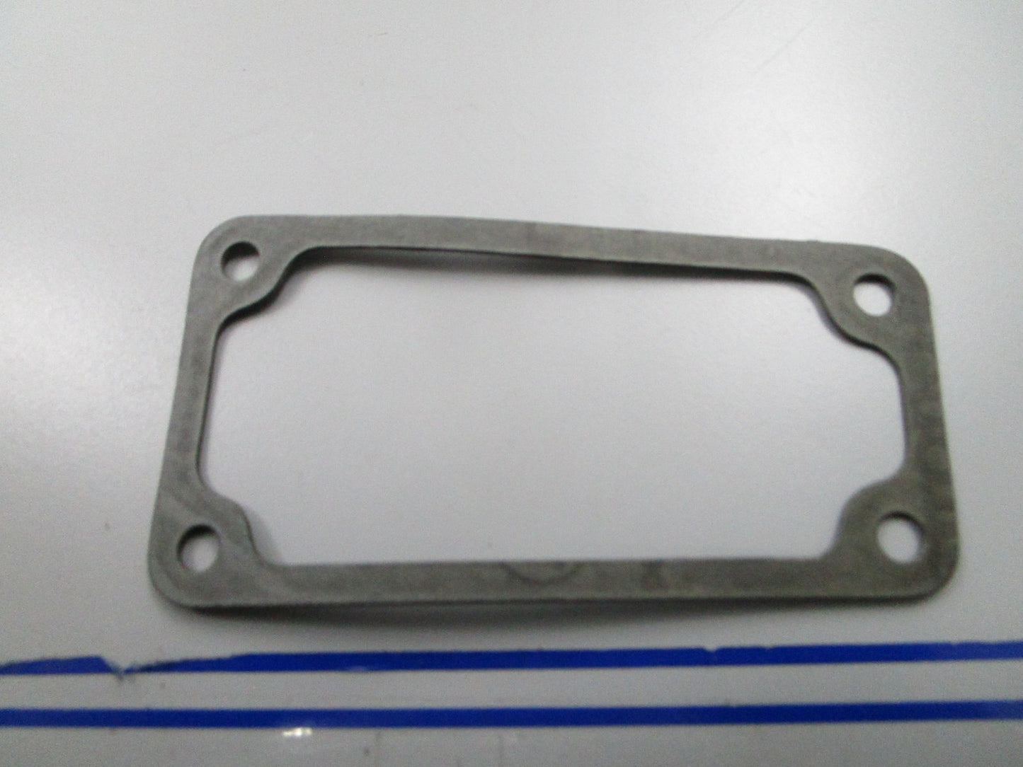 *NEW OEM* 0810 OMC Johnson Evinrude Gasket 334281 0334281