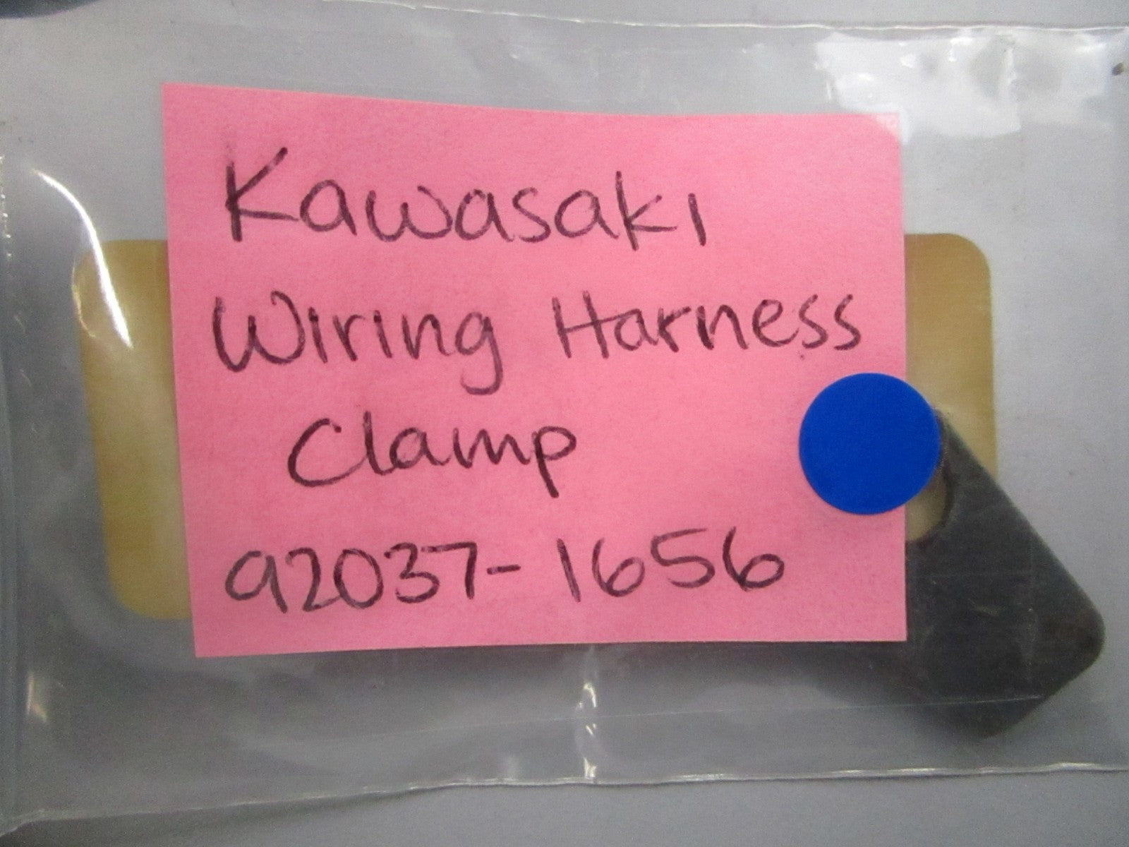 NEW OEM 92037-1656 Kawasaki Wiring Harness Clamp 0810