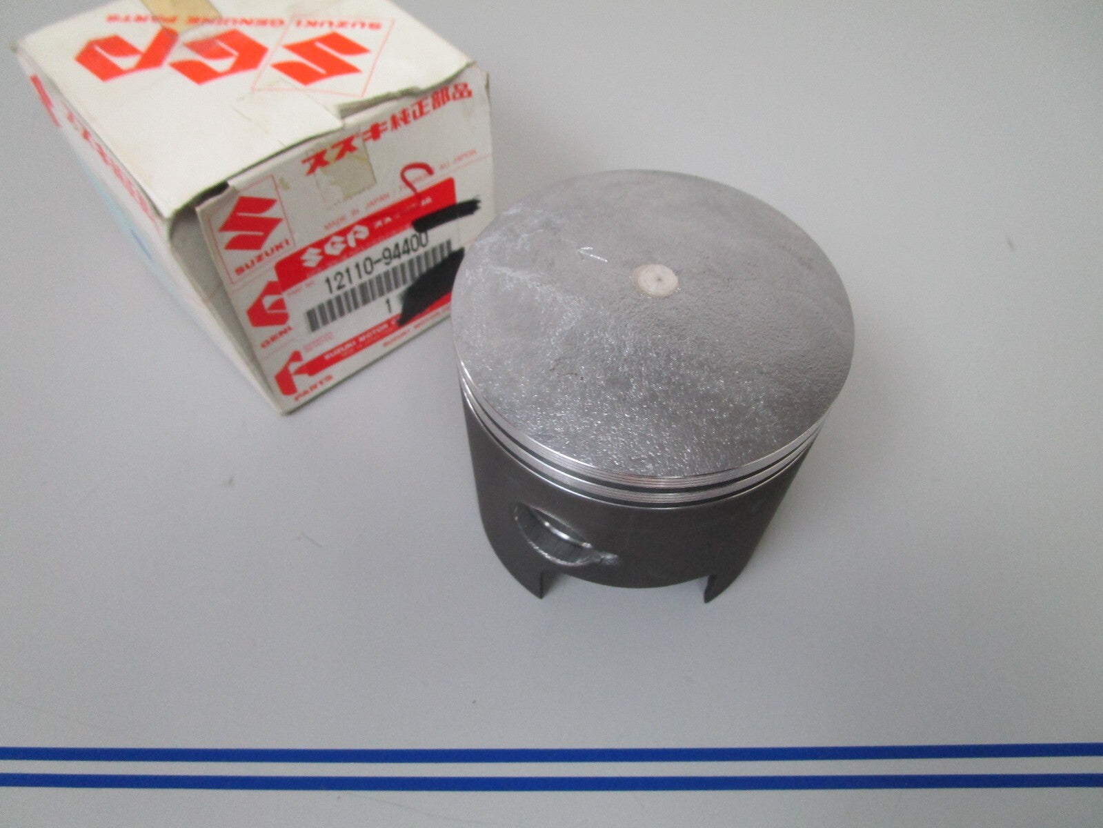 *NEW OEM* 0720 Suzuki Piston 12110-94400