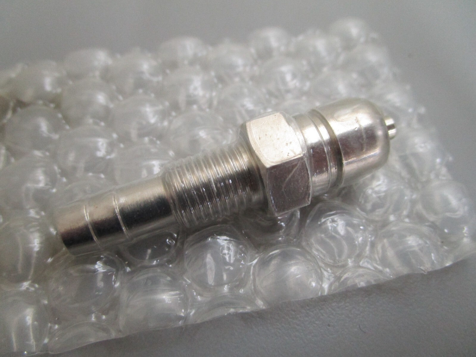 *NEW OEM* 0820 Tohatsu Fuel Connector 3GF-70260-0