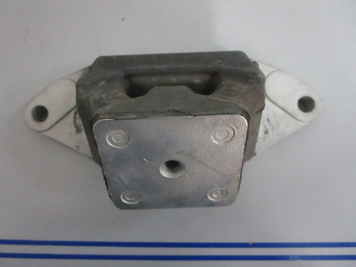 *NEW OEM* 0820 Yamaha Rubber Mount 66V-44157-01-8P