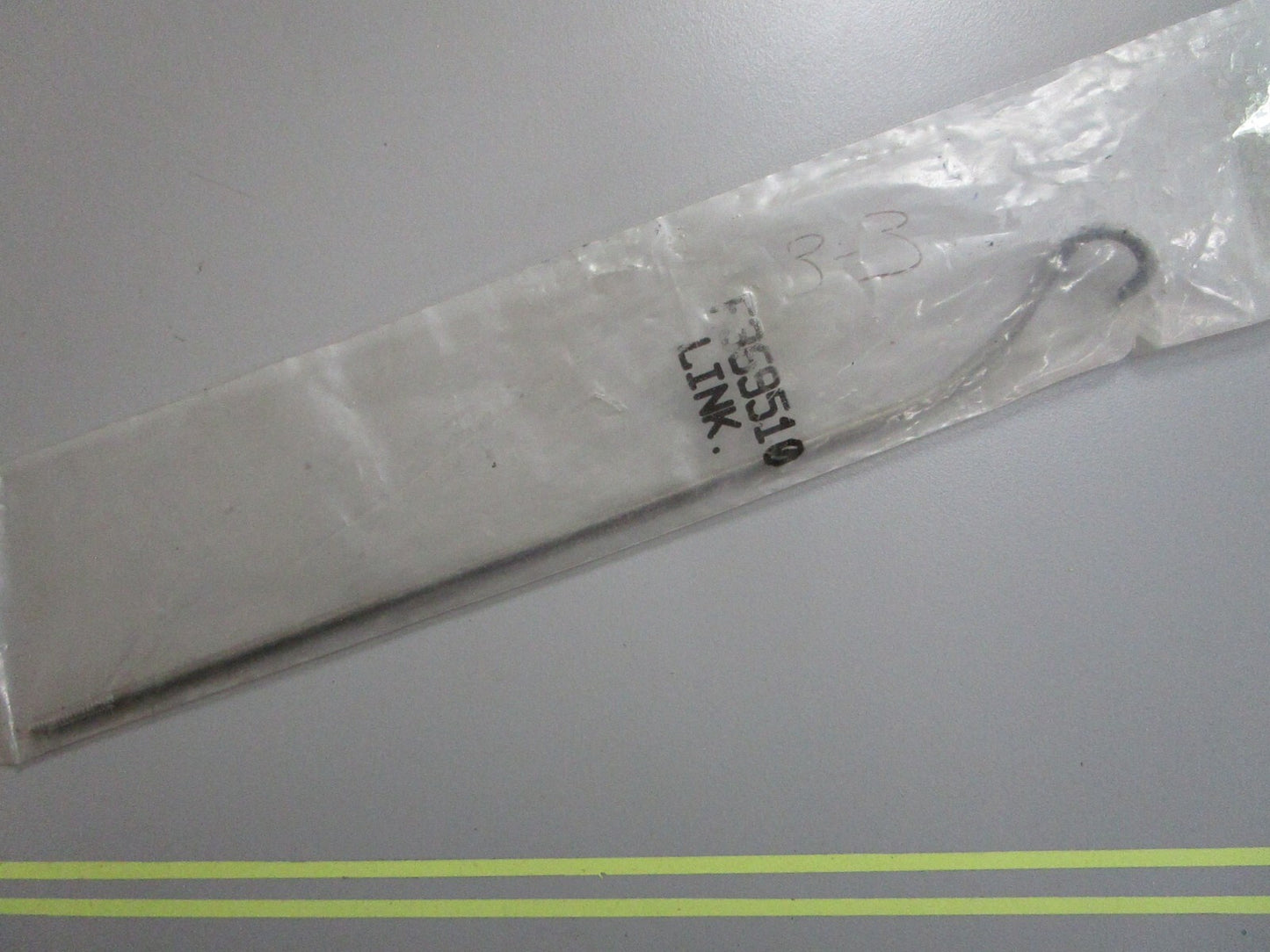 *NEW OEM* 0820 Mercury Force Link F369510