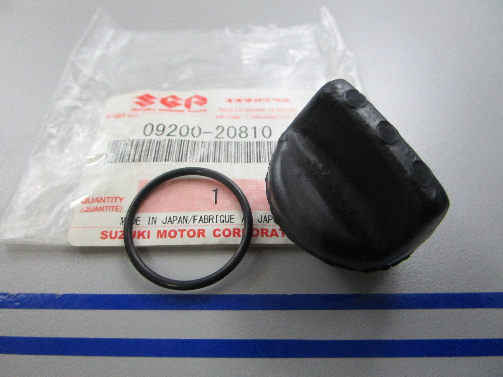 *NEW OEM* 0810 Suzuki Oil Plug Cap & Ring 09200-20810