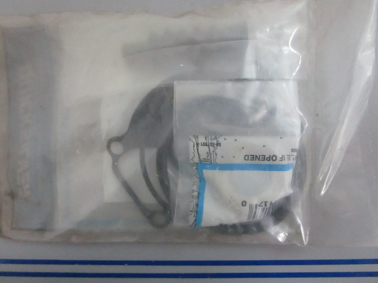 *NEW OEM* 0820 Mercury Quicksilver Seal Kit 26-85090A2