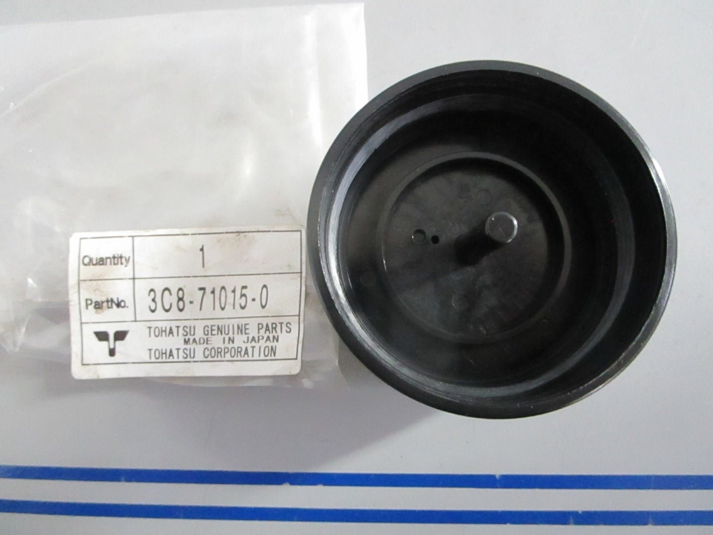 NEW OEM 3C8-71015-0 Tohatsu Oil Filler Cap 0820