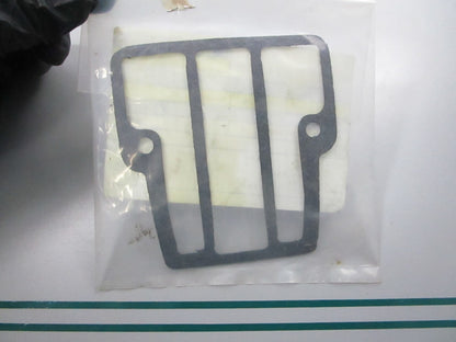 NEW OEM 329826 0329826 OMC Johnson Evinrude Exhaust Relief Gasket 0810
