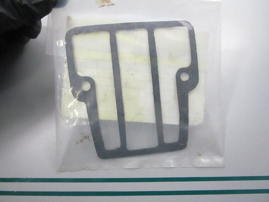 NEW OEM 329826 0329826 OMC Johnson Evinrude Exhaust Relief Gasket 0810