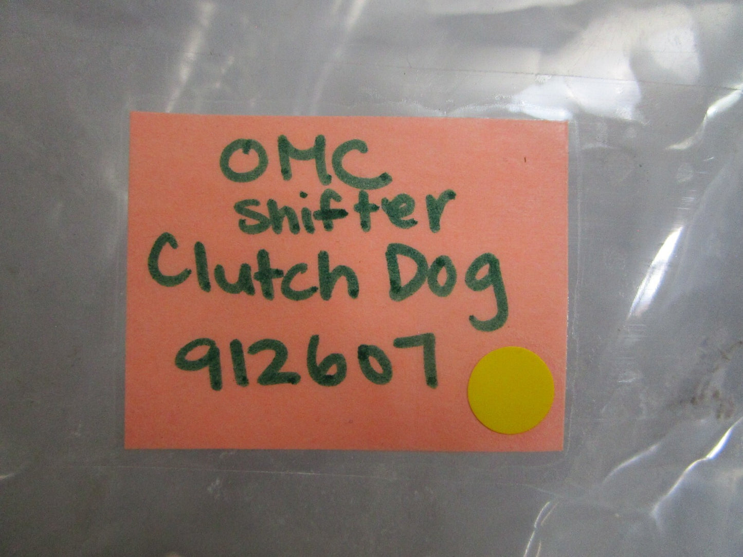 *NEW OEM* 0820 OMC Johnson Evinrude Shifter Clutch Dog 912607 0912607