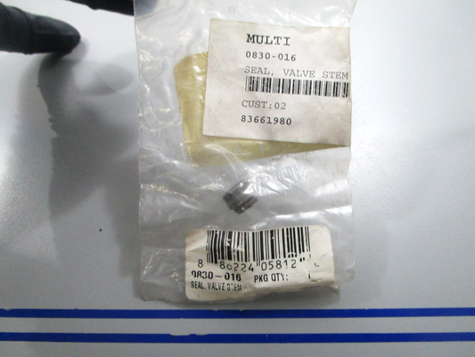 *NEW OEM* 0810 Arctic Cat Valve Stem Seal 0830-016