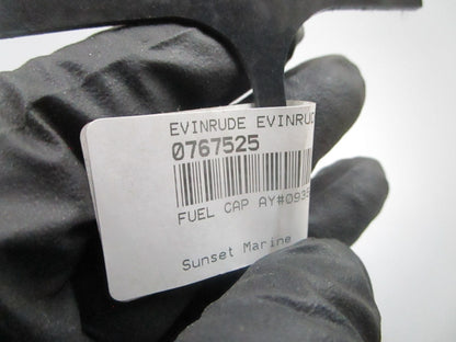 *NEW OEM* 0810 OMC Johnson Evinrude Fuel Cap Assembly 767525 0767525