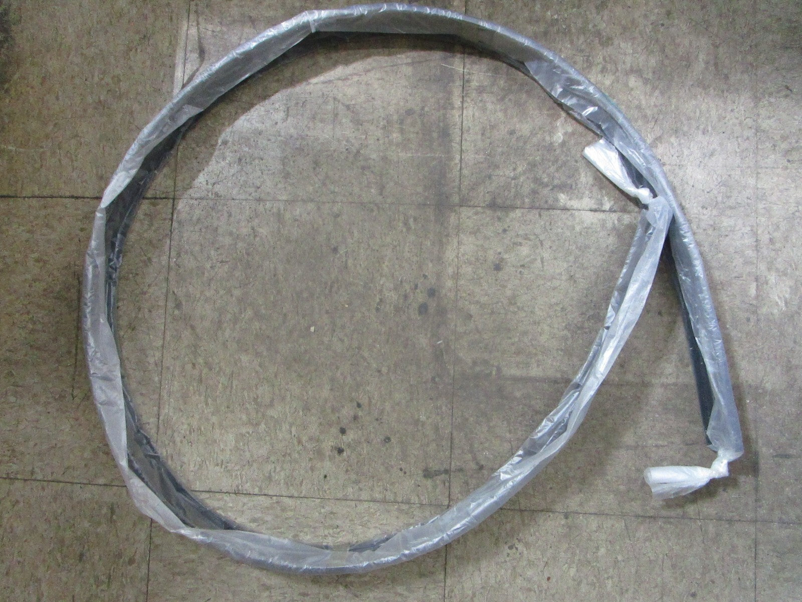 *NEW OEM* 0820 Yamaha Side Gunwale GM6-62553-10-00