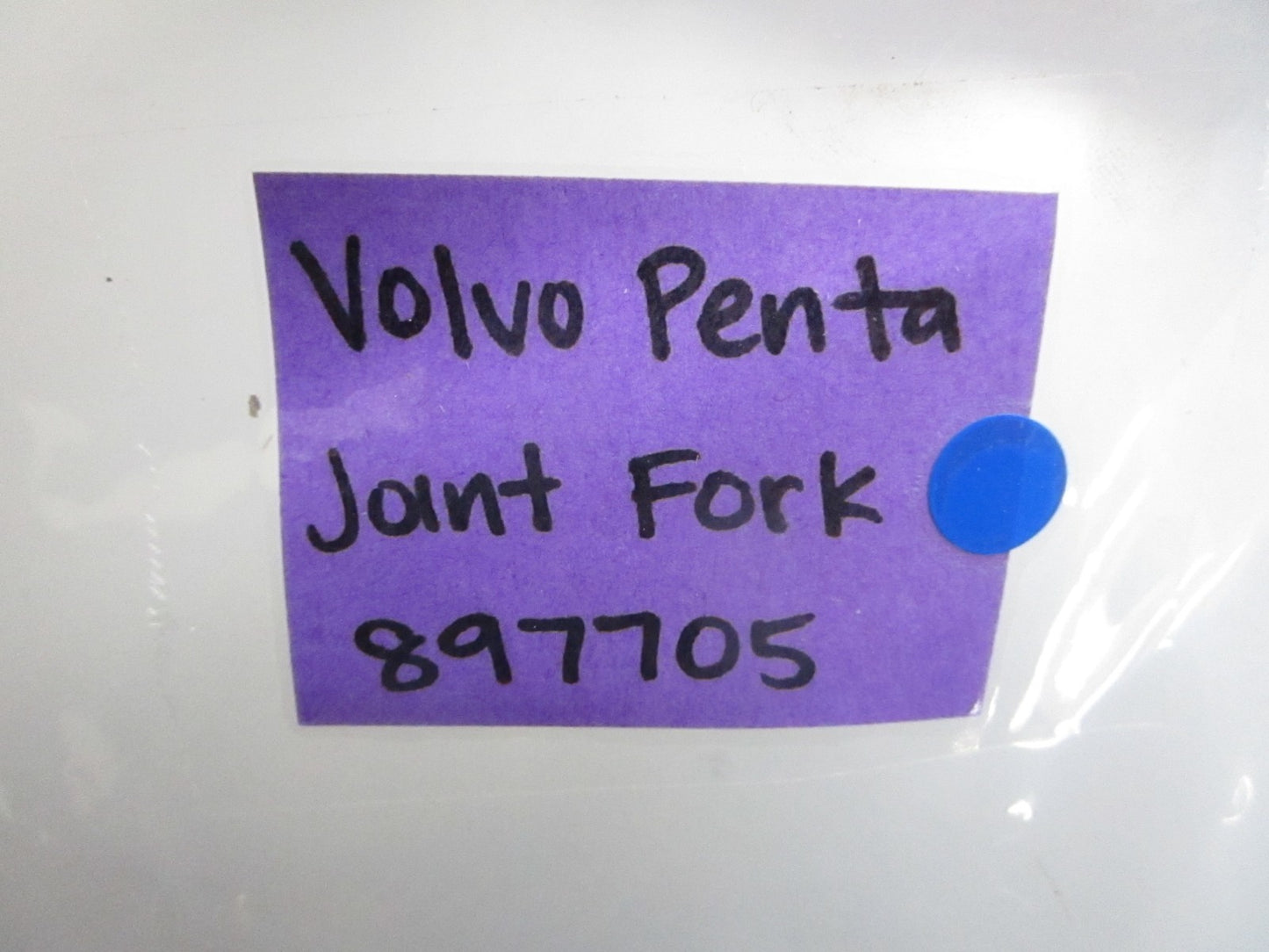 *NEW OEM* 0820 Volvo Penta Joint Fork 897705