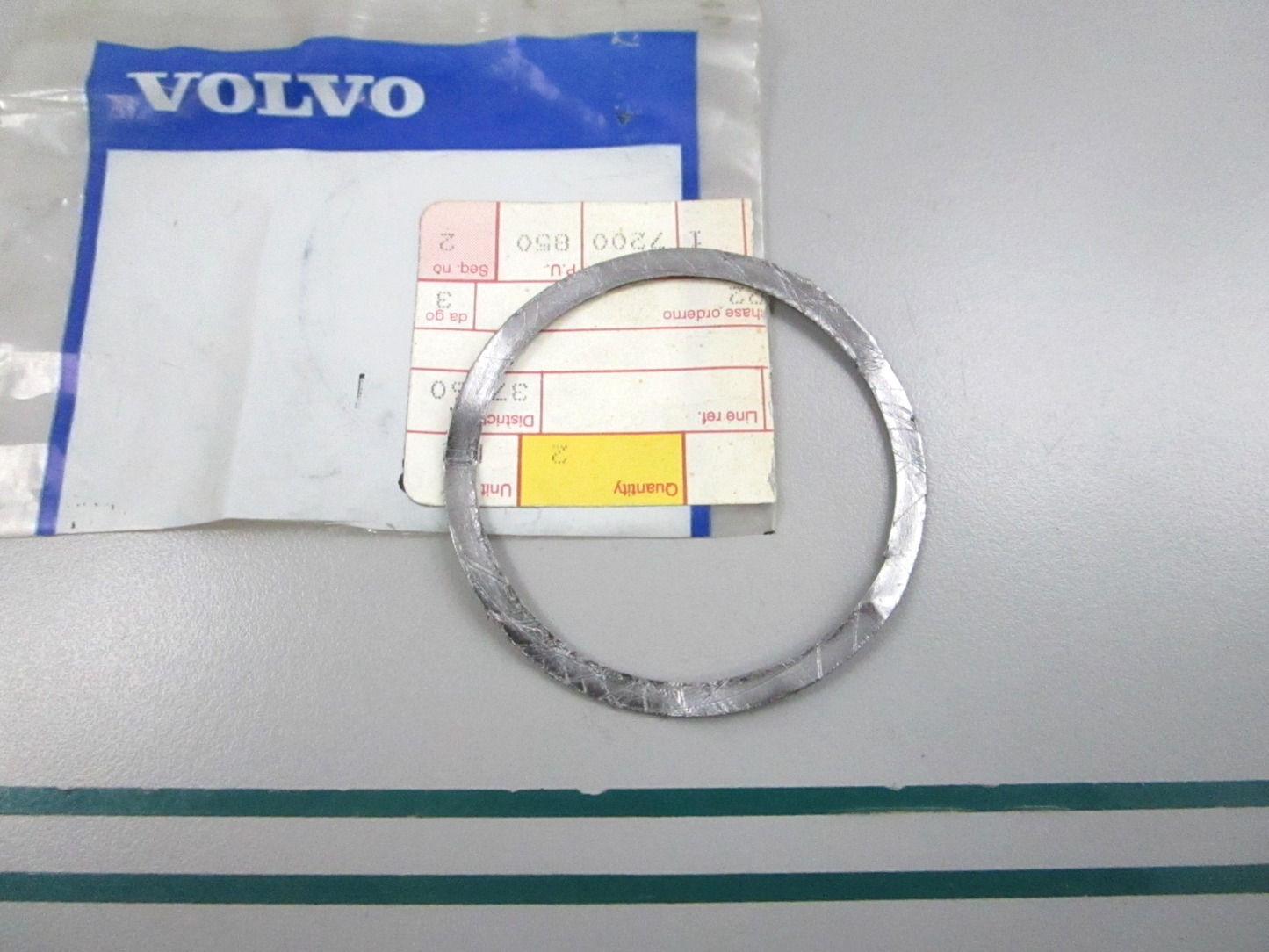 NEW OEM 859112 Volvo Penta Gasket 0810
