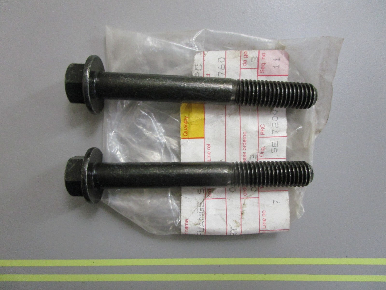 *NEW OEM* (LOT OF 2) 0810 Volvo Penta Flange Screw 947790