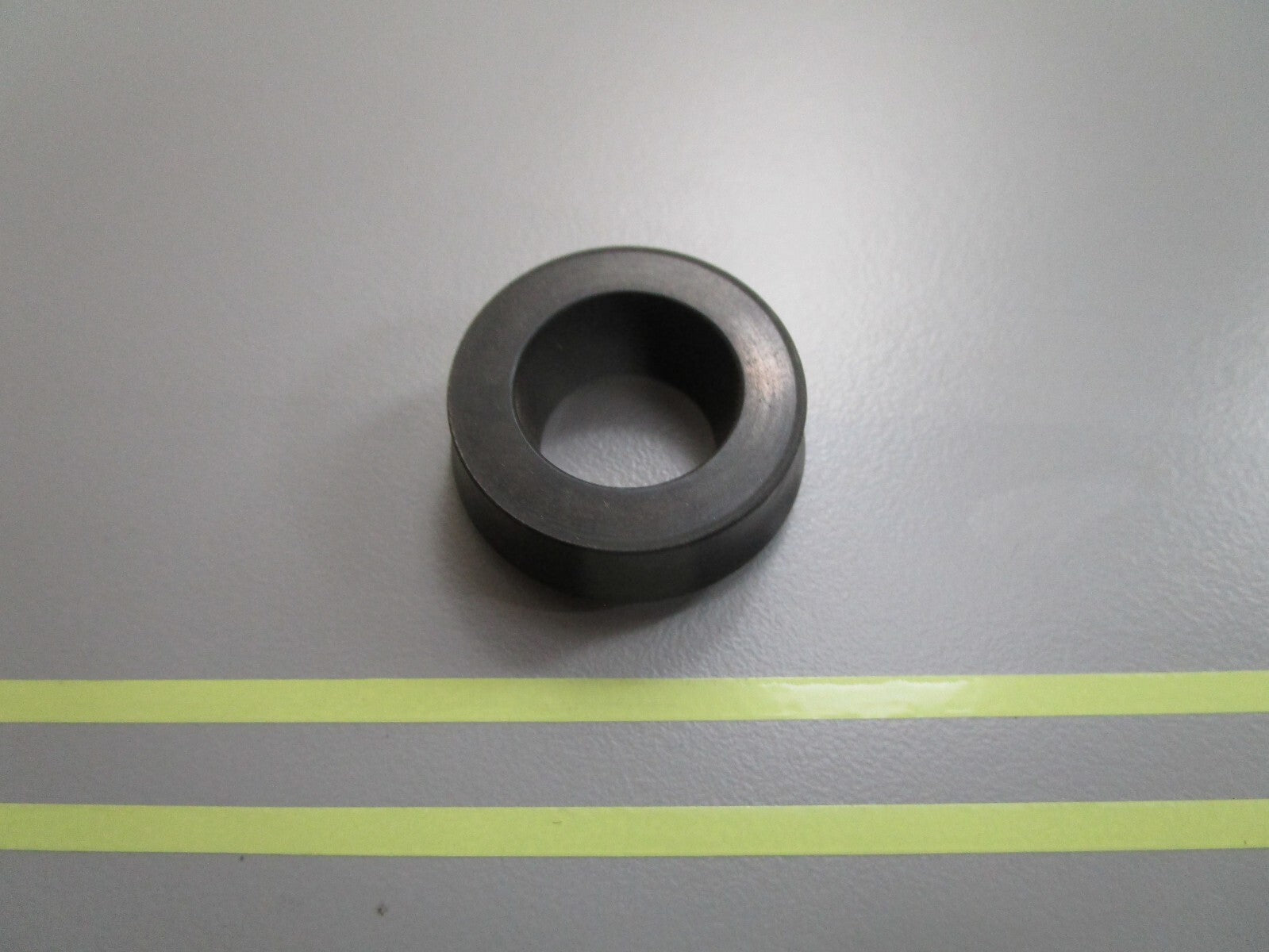 *NEW OEM* 0810 Volvo Penta Rubber Collar 809930