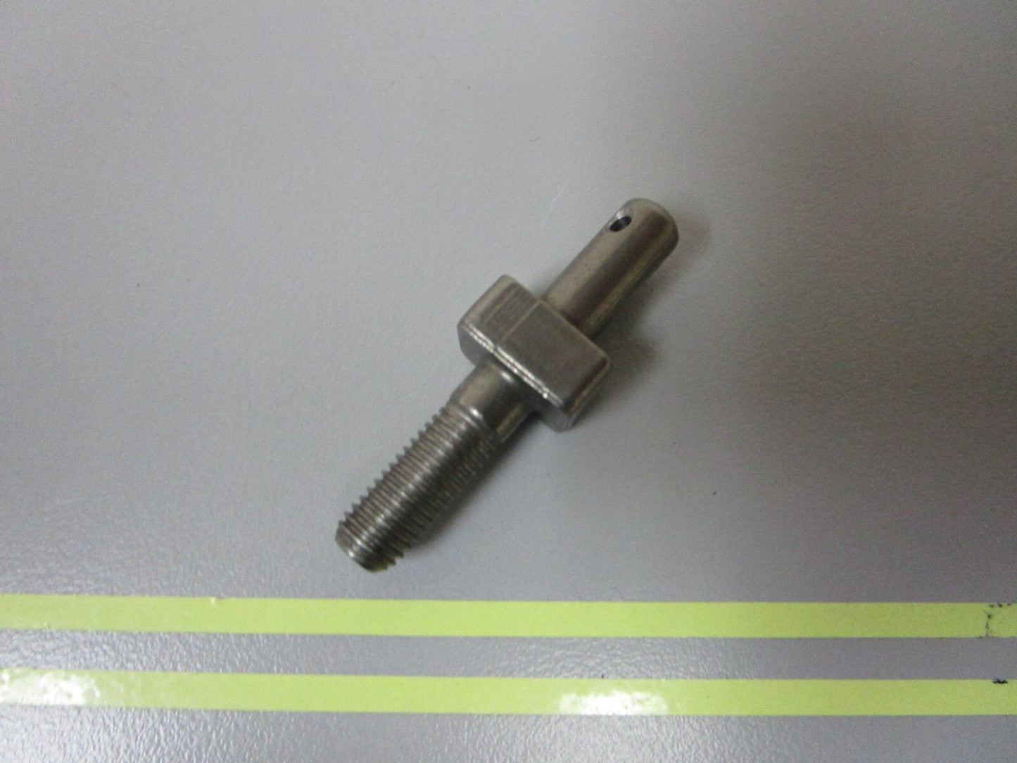 *NEW OEM* 0810 OMC Johnson Evinrude Motor Pin 911939 0911939