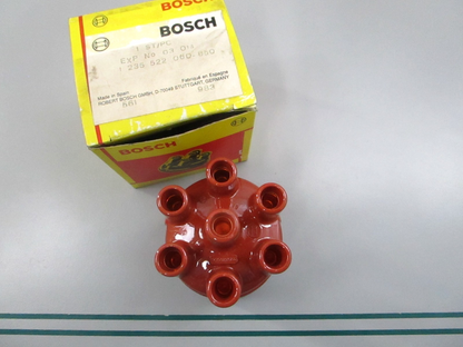 NEW OEM 1235522060 Bosch Distributor Cap 0810