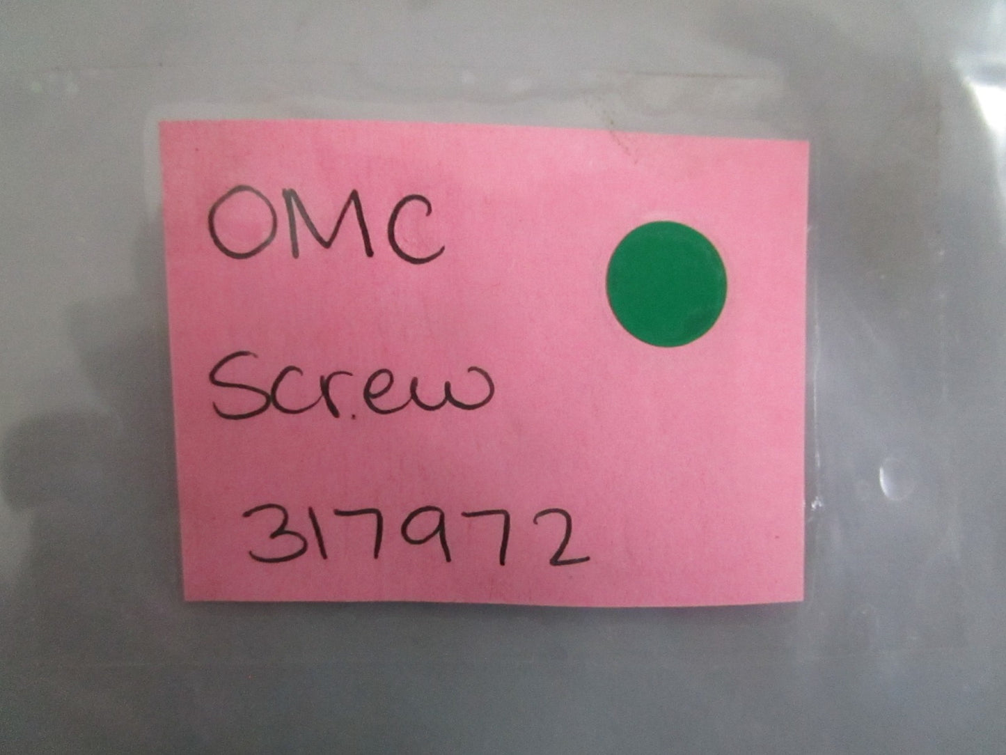 NEW OEM 317922 0317972 OMC Johnson Evinrude Screw 0820