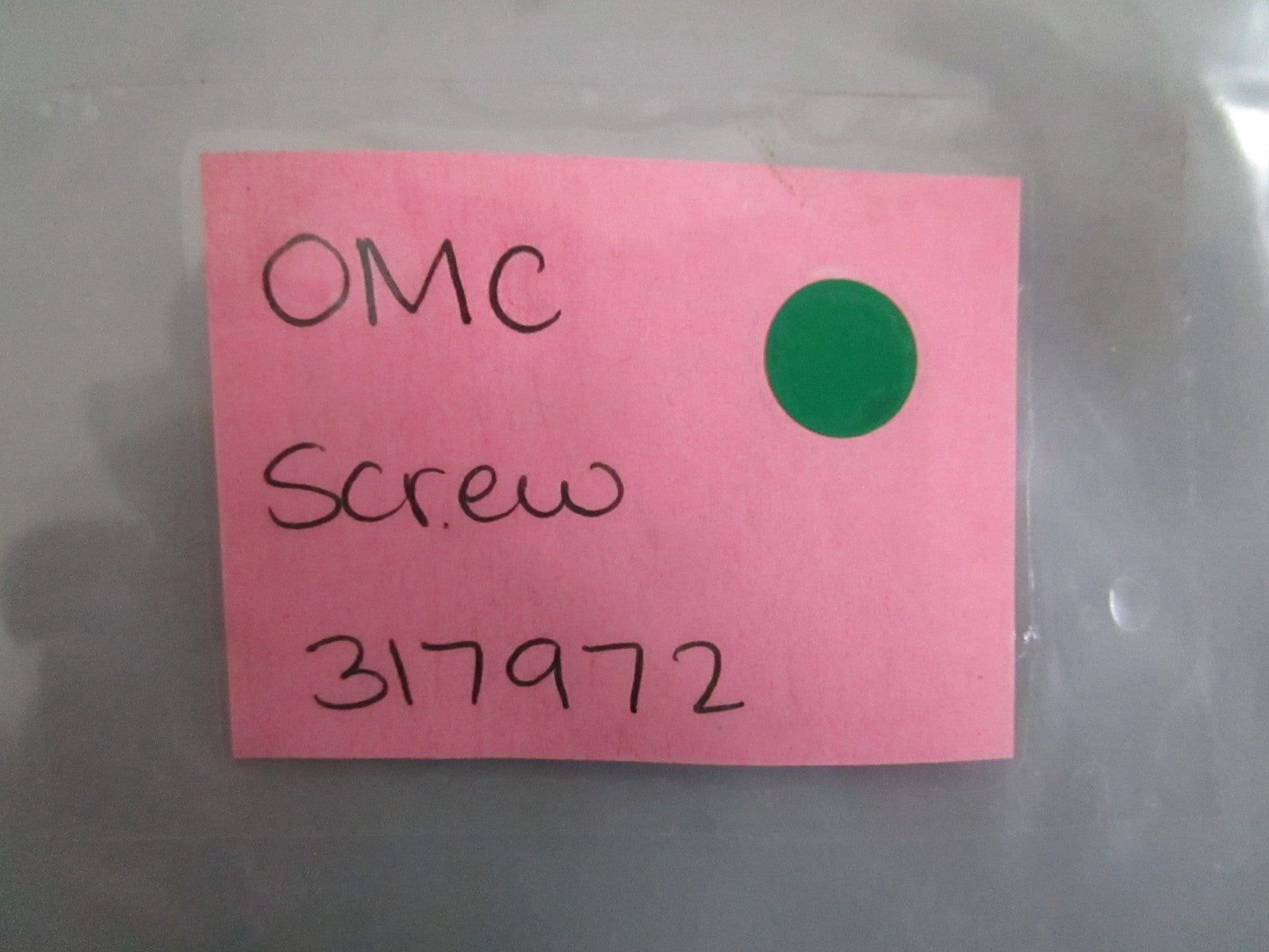 NEW OEM 317922 0317972 OMC Johnson Evinrude Screw 0820