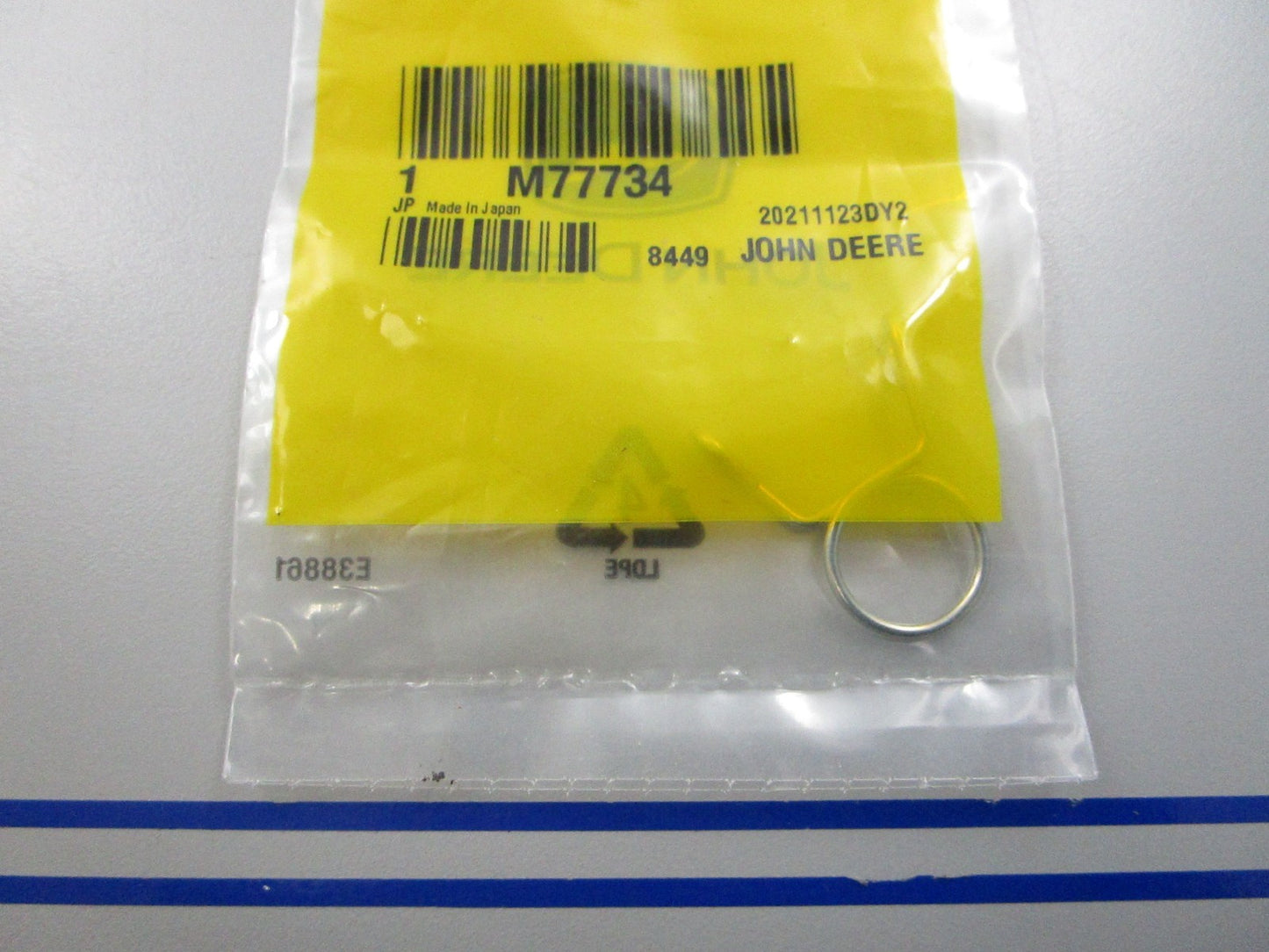 *NEW OEM* 0810 John Deere Clamp M77734