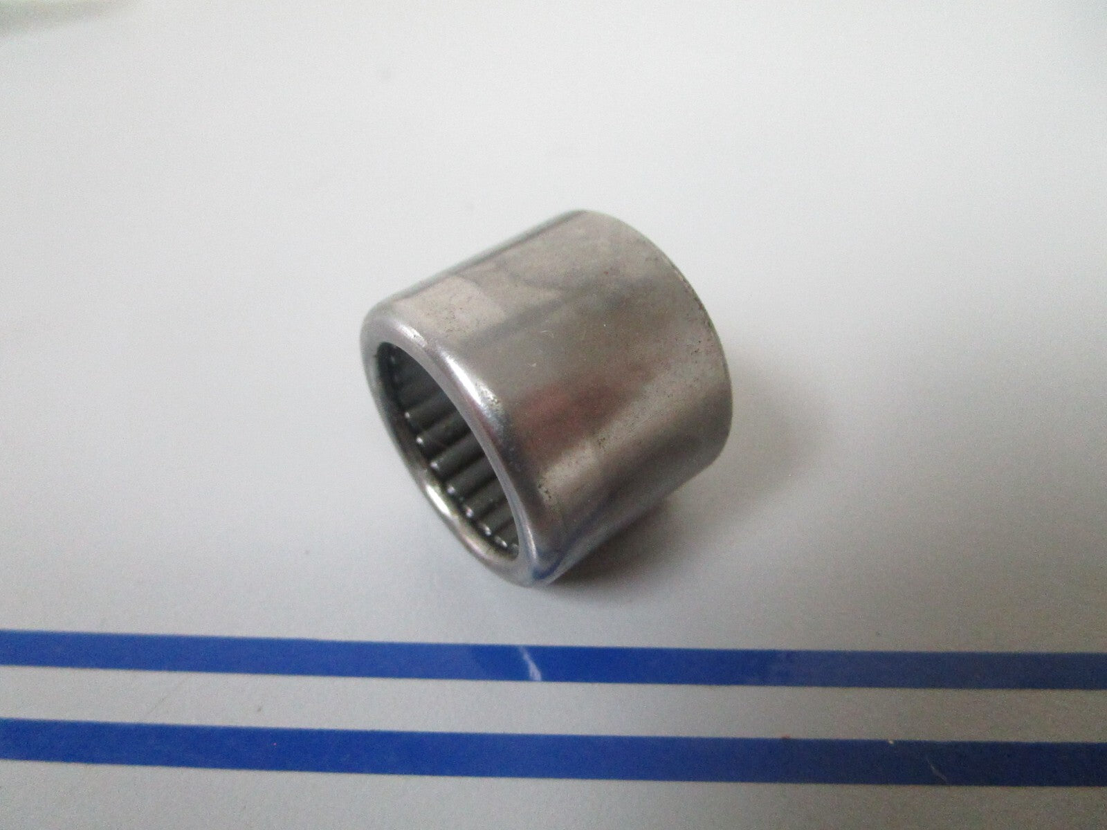 *NEW OEM* 0810 OMC Johnson Evinrude Bearing 386231 0386231