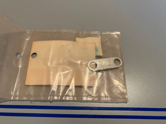 *NEW OEM* 0810 Honda Plate 24625-ZV5-000