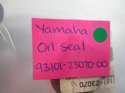 NEW OEM 93101-23070-00 Yamaha Oil Seal 0810