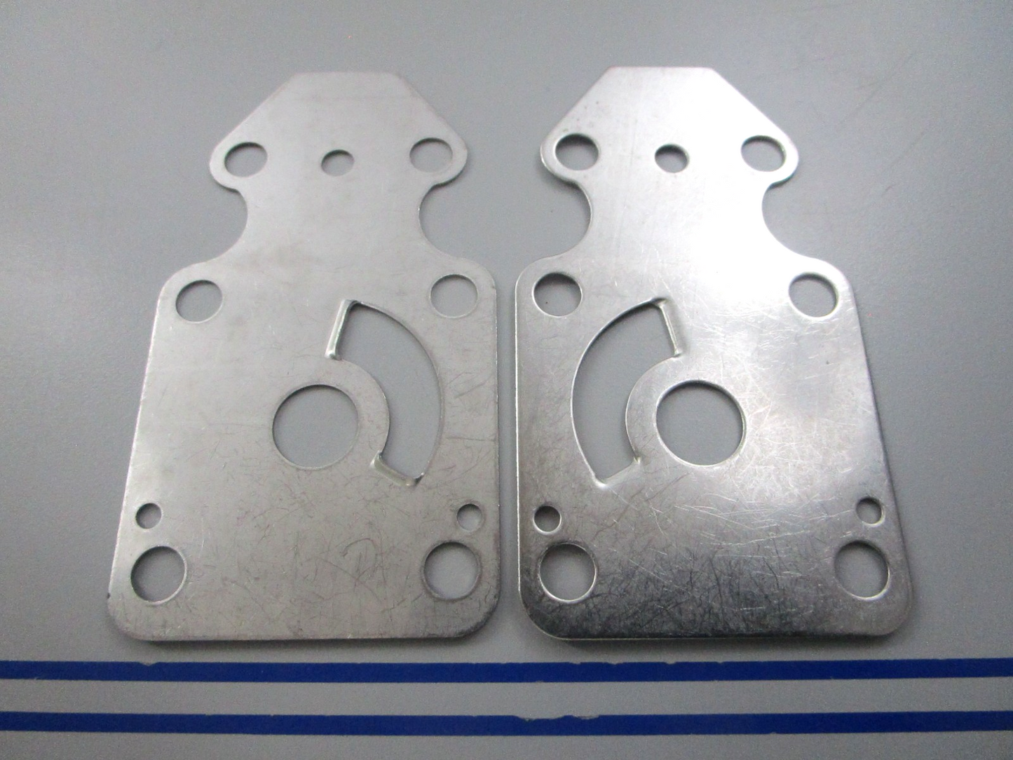 NEW OEM (LOT OF 2) 63V-44323-00-00 Yamaha Cartridge Outer Plate 0810