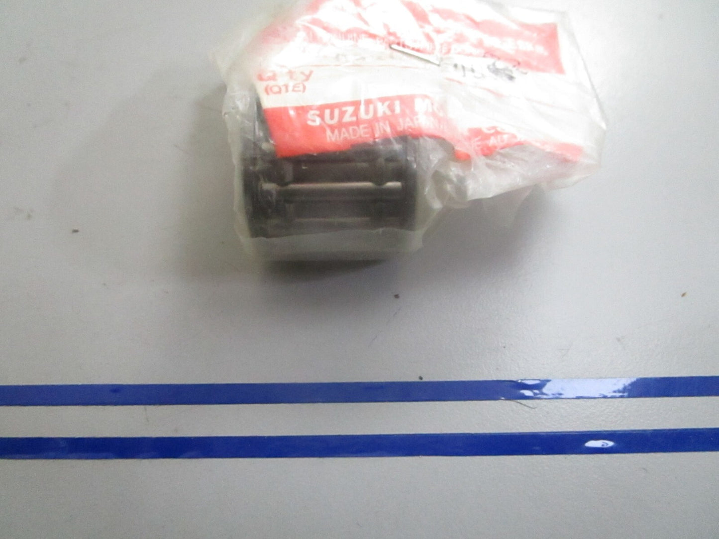 *NEW OEM* 0810 Suzuki Bearing 09263-20055