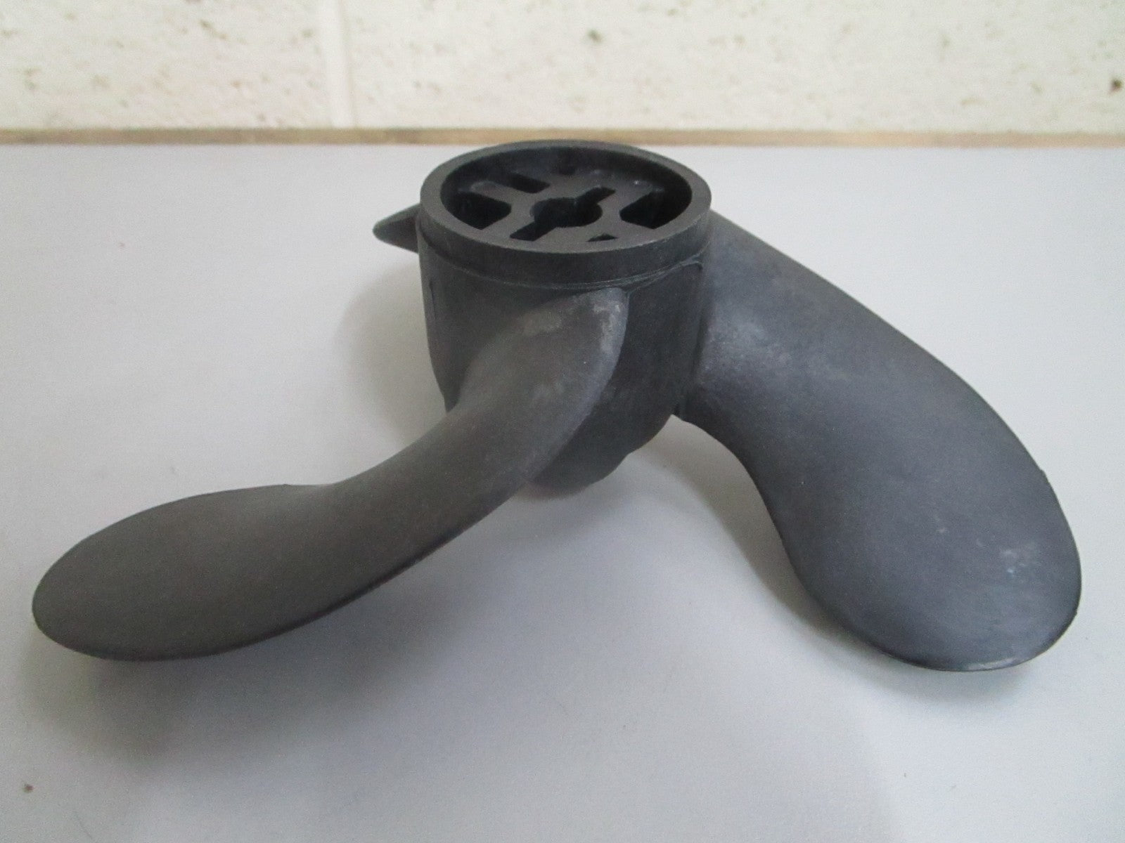 *NEW OEM* 0820 Tohatsu 3-Blade Propeller 3F0-64101-0