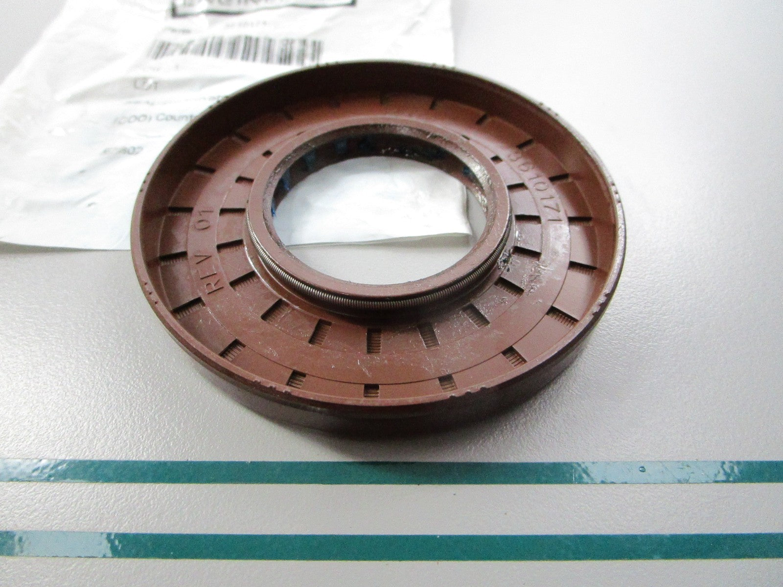 NEW OEM 3610171 Polaris Crankshaft Seal 0810
