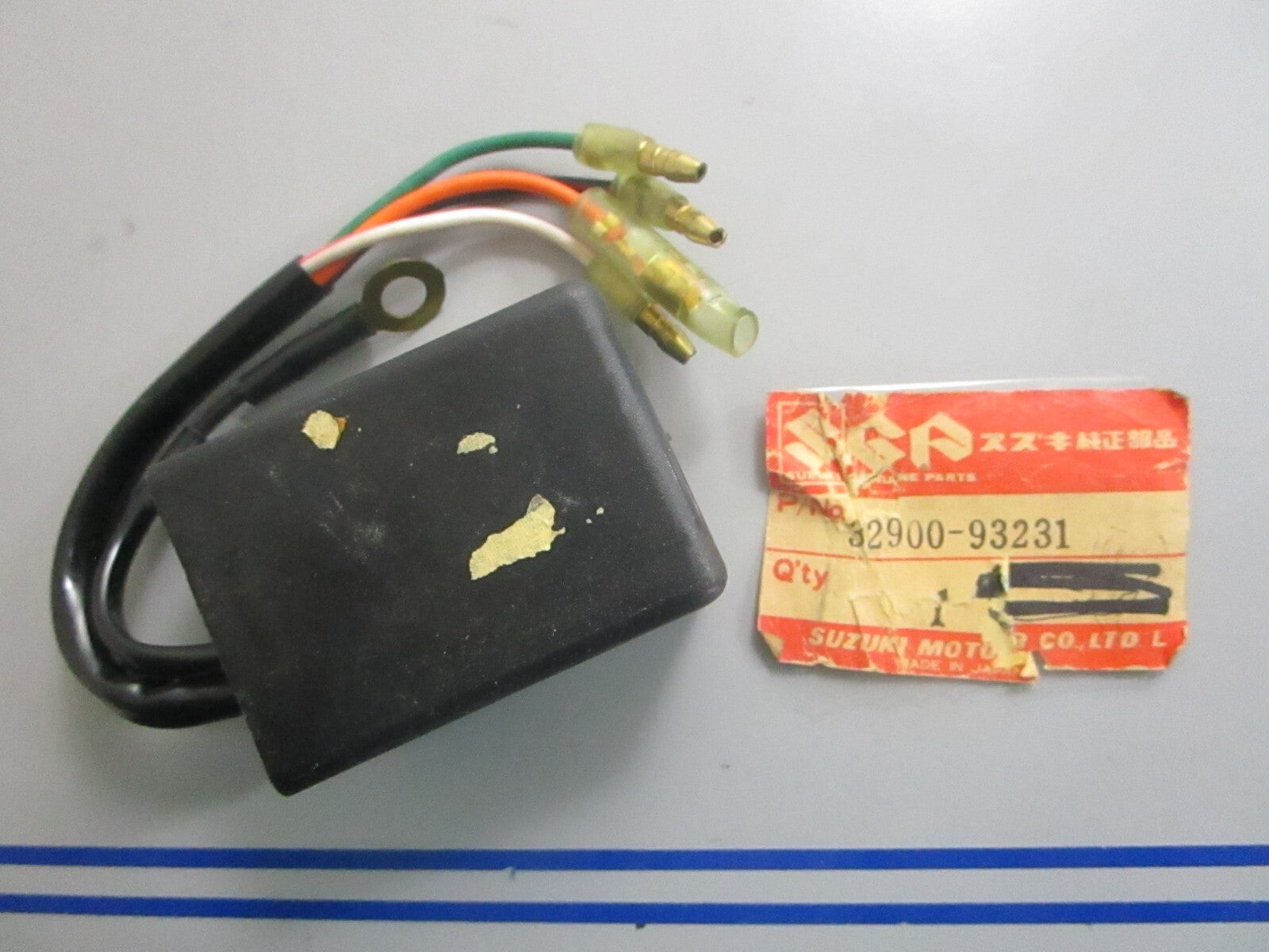 *NEW OEM* 0820 Suzuki CDI Unit 32900-93231
