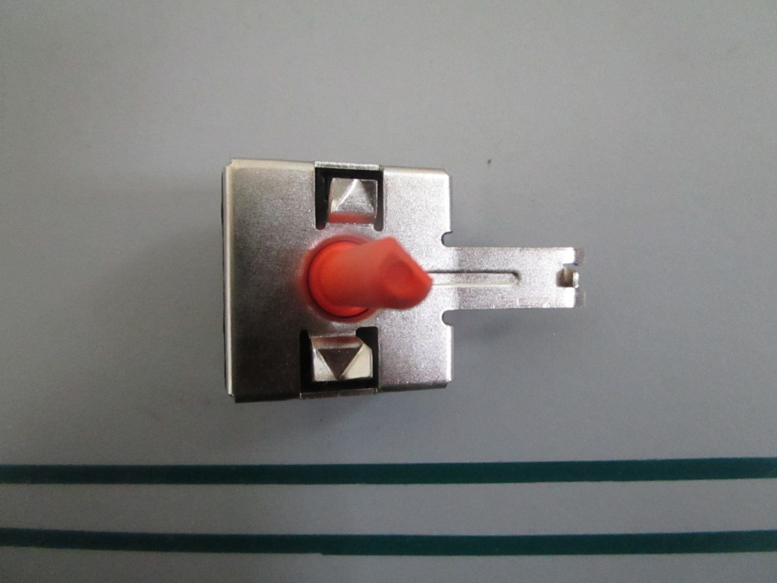 NEW OEM WE4M399 GE On/Off Switch 0820
