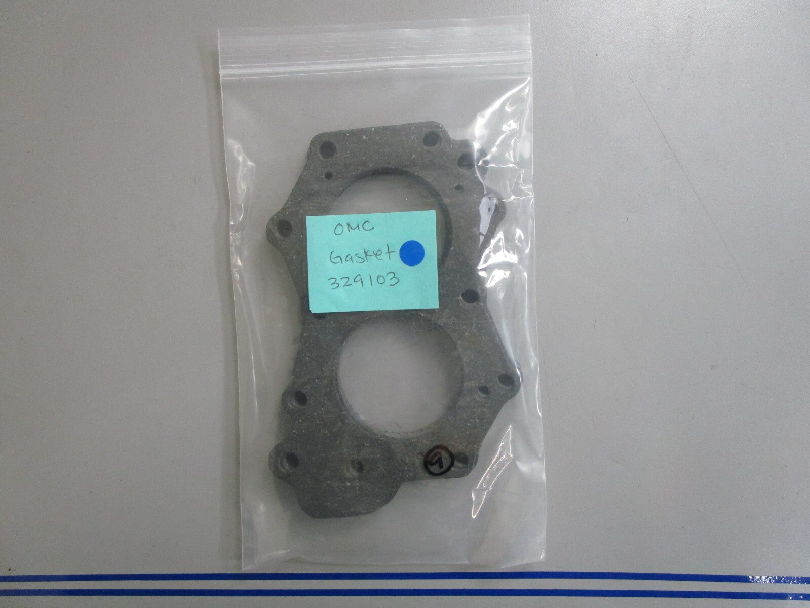*NEW OEM* 0810 OMC Johnson Evinrude Gasket 329103 0329103