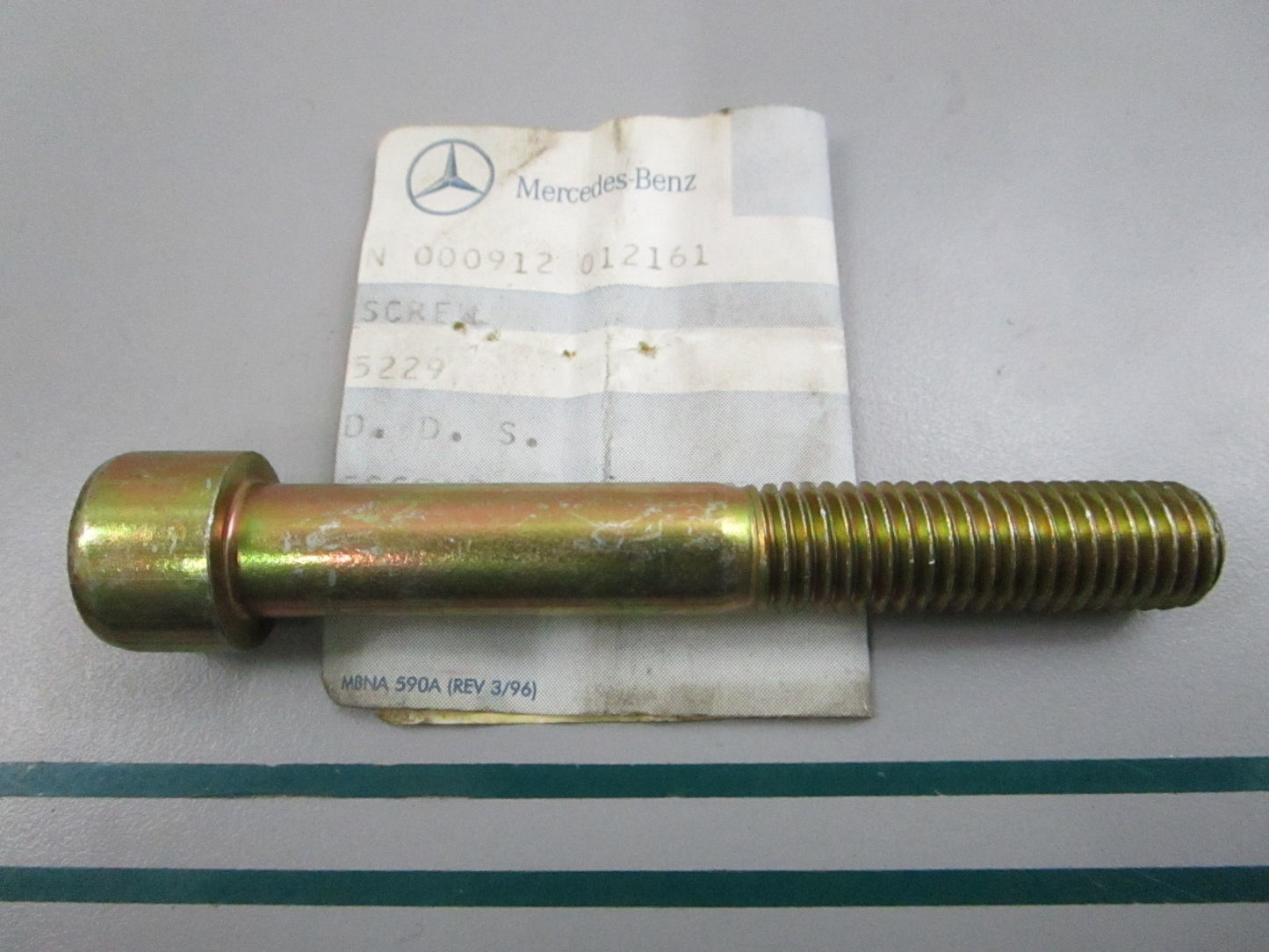 NEW OEM 000912012161 Mercedes-Benz Screw 0810