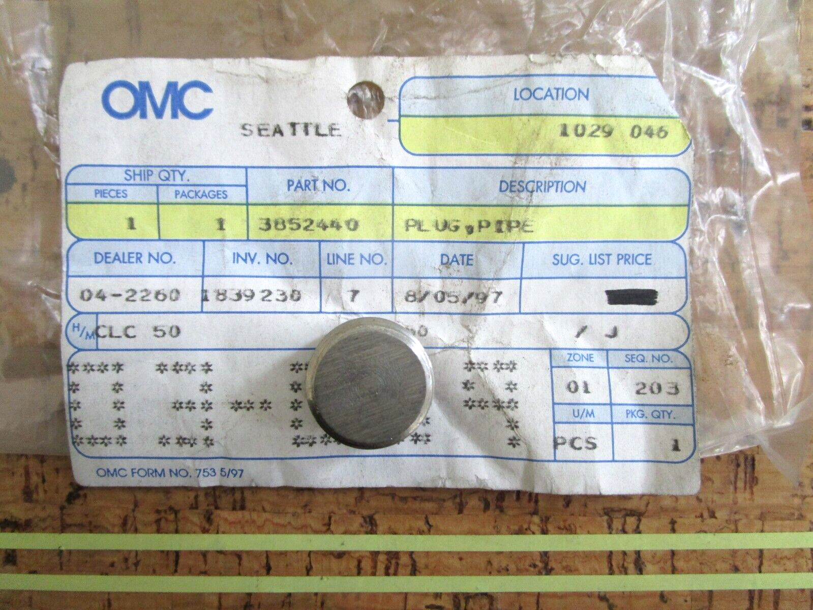 *NEW OEM* 0810 OMC Johnson Evinrude Pipe Plug 3852440