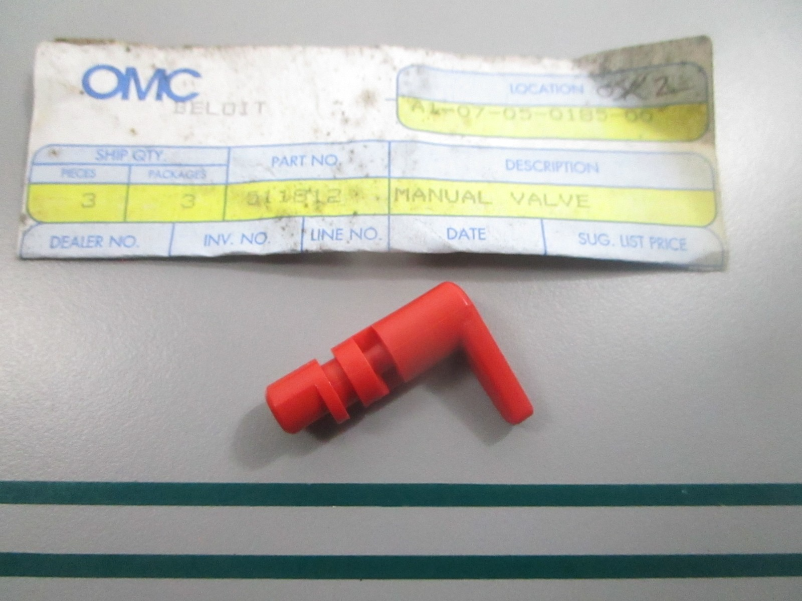 NEW OEM 511812 0511812 OMC Johnson Evinrude Manual Valve 0810