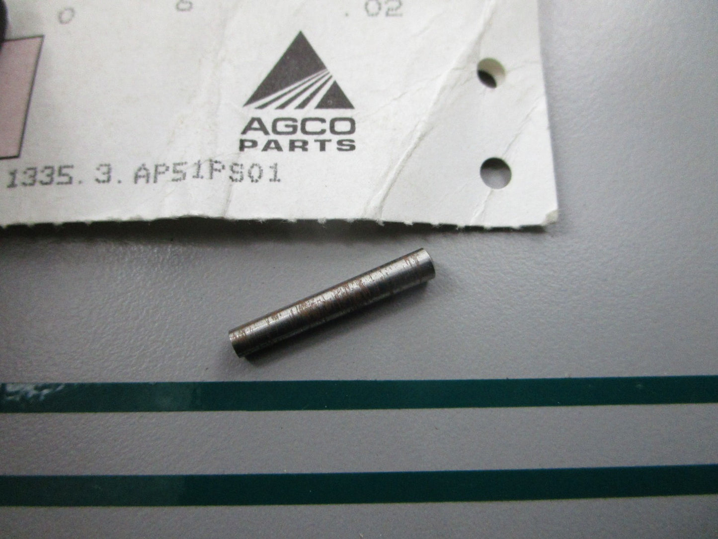 NEW OEM 71516517 AGCO Pin 0810
