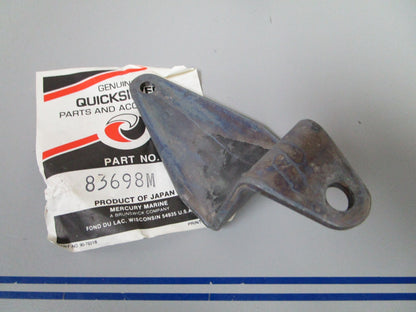 *NEW OEM* 0810 Mercury Quicksilver Steering Bracket 83698M